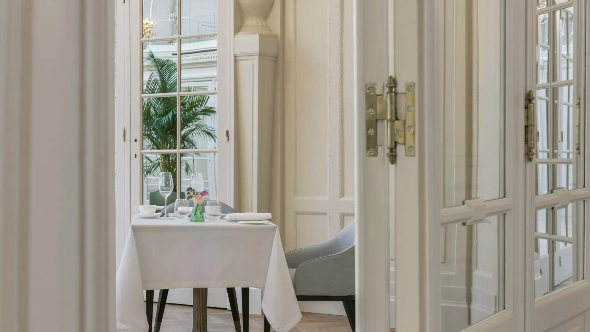 Corinthia Grand Hotel Astoria Brussels 5*,  Belgium